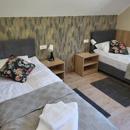 Lesniewo Czarna Gora Holiday home *